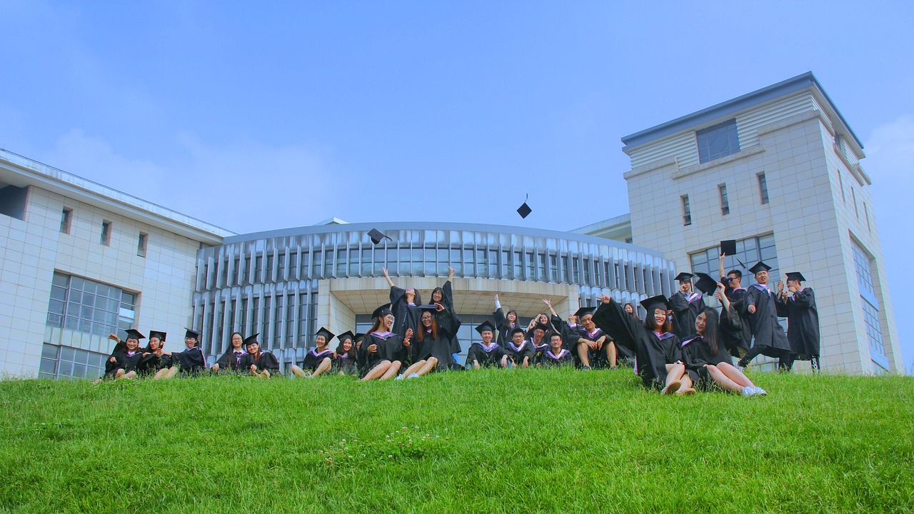 “清华大学名” 清华大学名言？